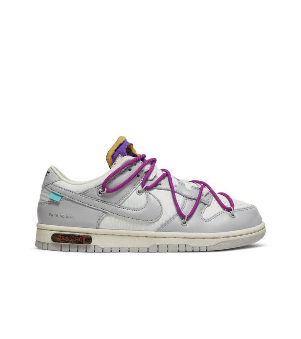 Off-White x Nike Dunk Low LOT 28 of 50
