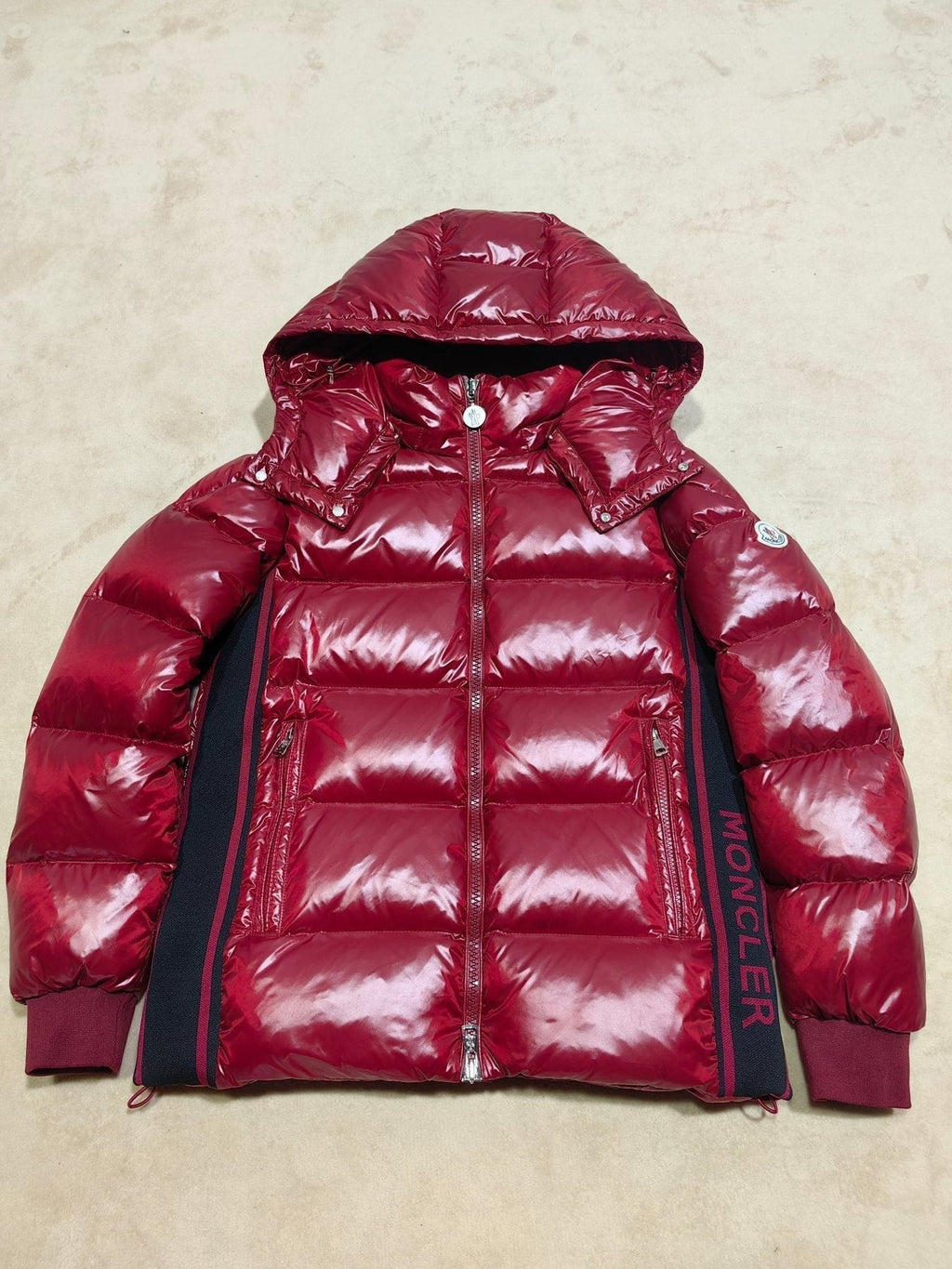 Moncler Glossy Knit-Panel Short Down Coat