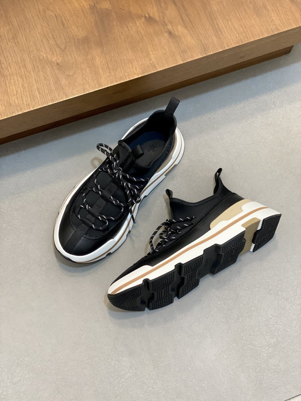 Hermès Men's Bouncing Low-Top Sneakers