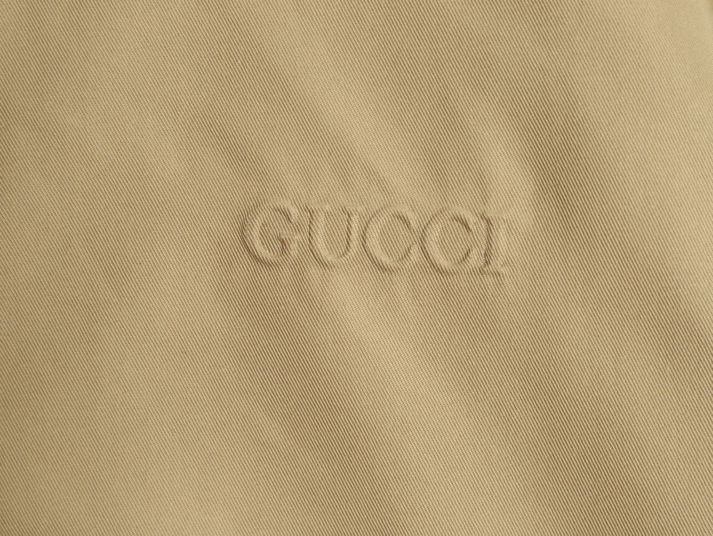 Gucci Beige GUC Chest-Logo Zip Jacket